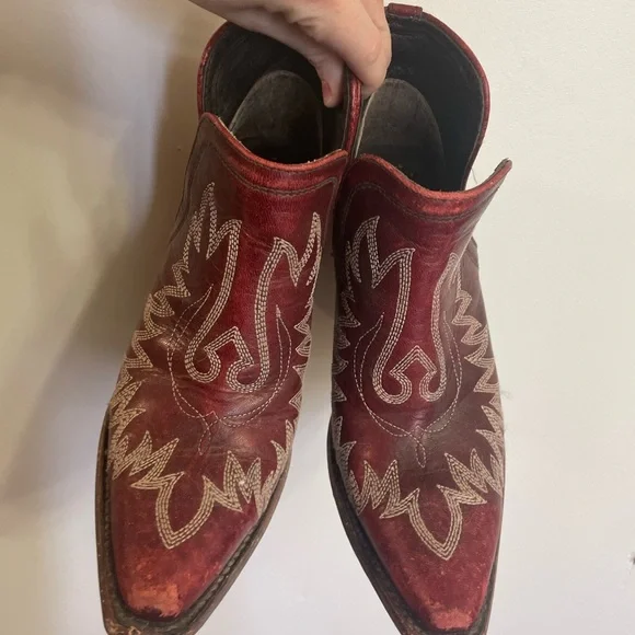 Ariat Dixon Booties - Picture 2 of 7